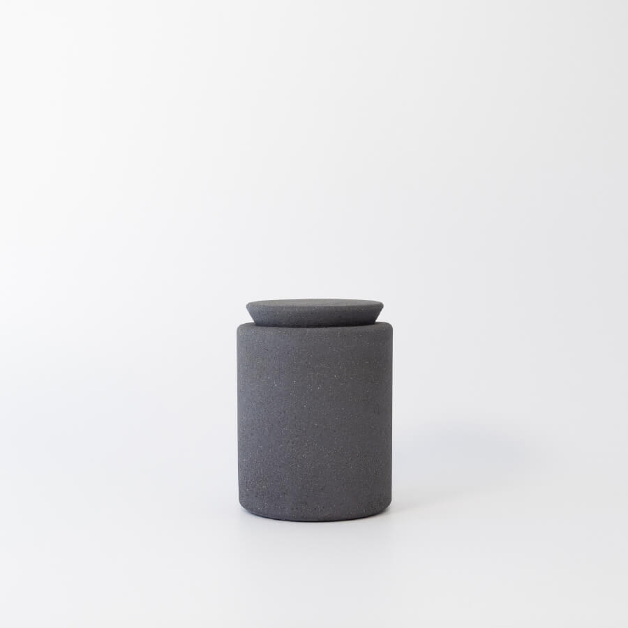 Buddy pet urn. Image of bold garden urn in charcoal.